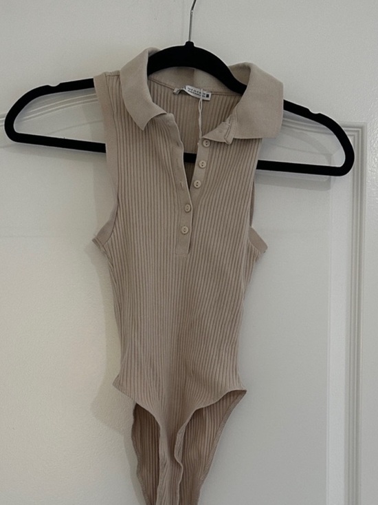 Zara Tops - Zara Beige Ribbed Bodysuit